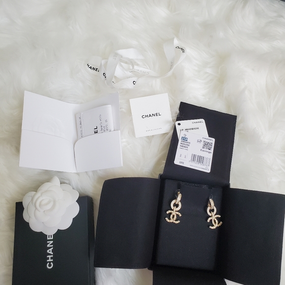 Chanel  golden/crystal 2021 costume earrings - Picture 4 of 15
